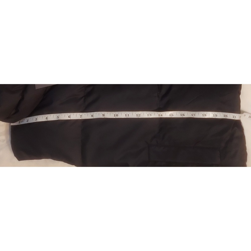 All In Motion Womens Black Silver Reversible Snow Sport Short Puffer Vest XL NWT - Picture 9 of 10
